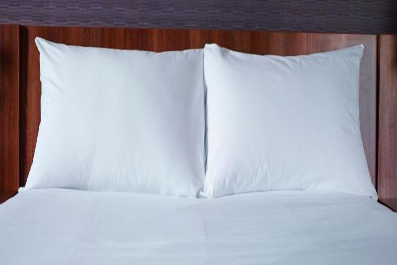 Holiday Inn Express Manchester Airport By Ihg Ringway Экстерьер фото